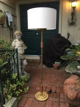 1930s-40s Art Deco/Moderne working Floor Lamp/excellent condition