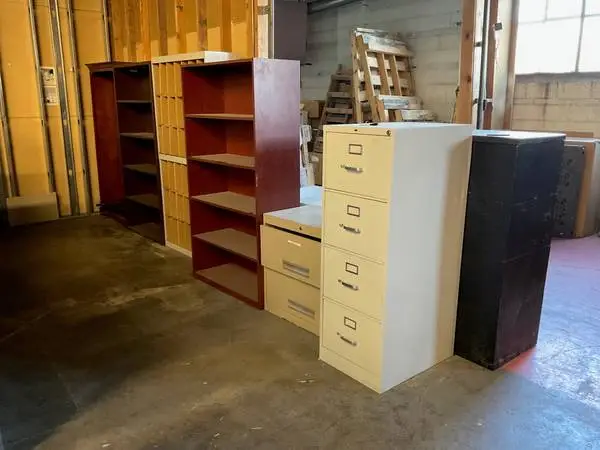 Book Shelves -$10