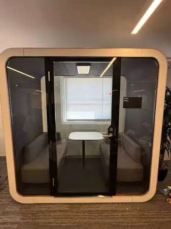 Framery Q Phone booth