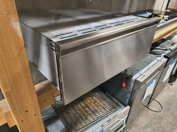 SS Dacor Warming Drawer Electric 1.55 Cu Ft Model # MWO27S Used