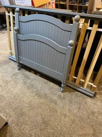 Pottery barn kids double bed-includes trundle bed