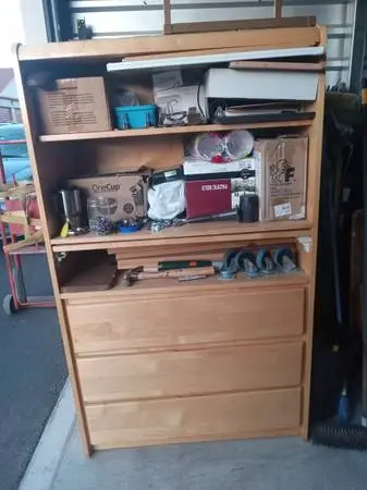Wood garage storage cabinet 3 drawers $ 60, good condition