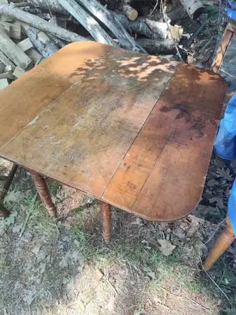 42x42drop leaf hardwood table