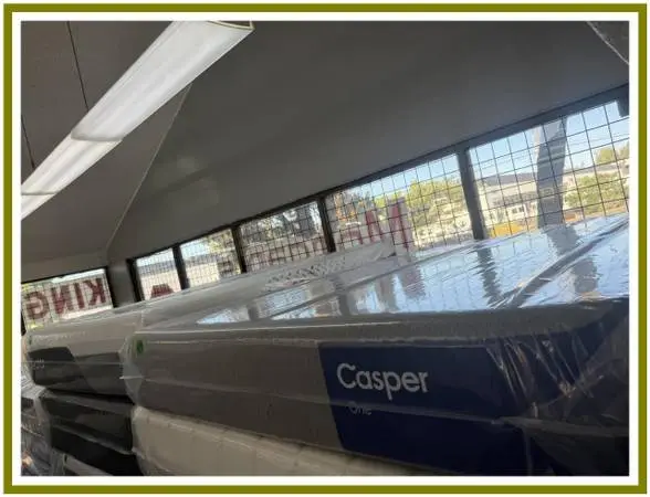 QUEEN SIZE CASPER THE ONE MATTRESS & BOX SPRING BED SET