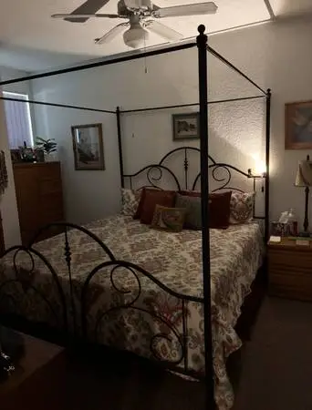 King Size Black Metal Poster Bed