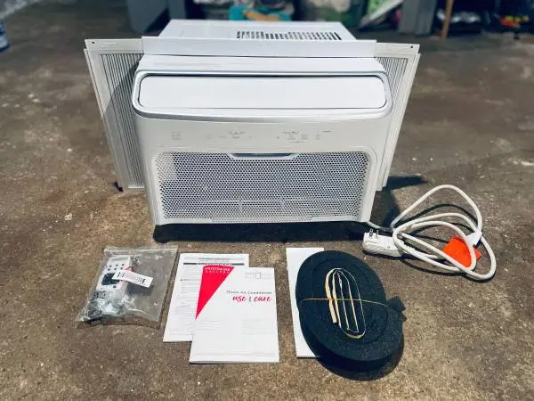 Window A/C Unit (energy efficient)