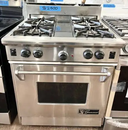 Wolf Gas Range Convection Oven 4 Burner Stainless Steel 30 inch