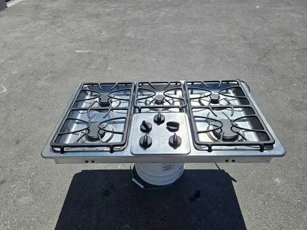 Used GE cooktop