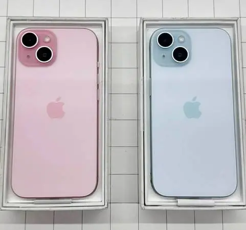 IPhone 15 Plus Unlocked 5G Each