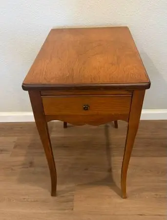 Vintage French Provincial Wood Night Stand / Side Table - Single Drawer
