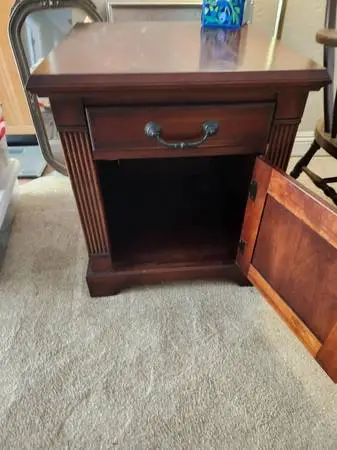 Moving 2 end tables, both $60