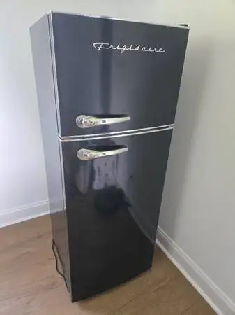 Frigidaire Retro Refrigerator – Like New! $239 (Used Only 2 Weeks)