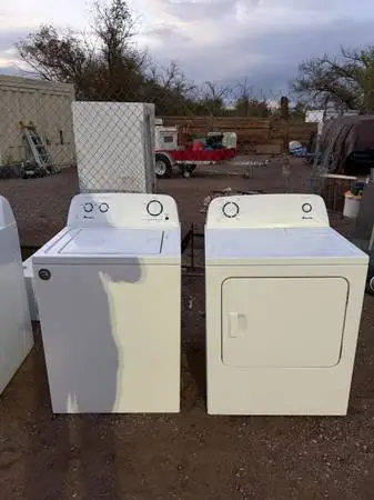 Amana Electric Washer & Electric 220 Plug Dryer Set For Sale $300