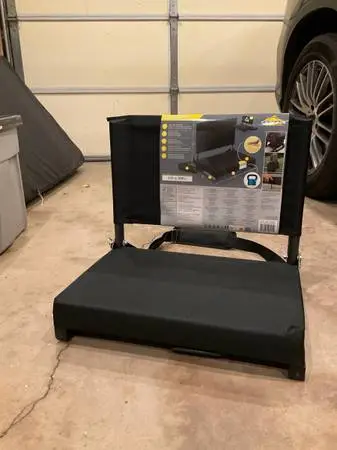 Padded Stadium Seat! Brand New!