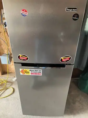 Lighty used Magic Chef Refrigerator