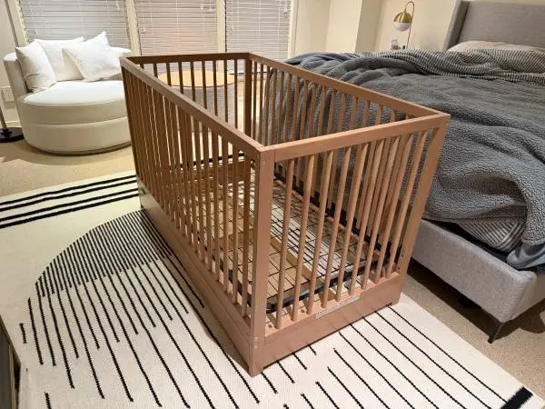 Graco Crib - Brand new, assembled, never used.
