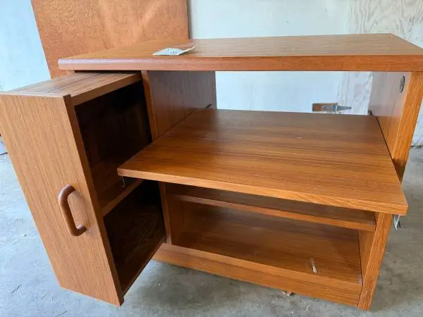 Small stereo cabinet