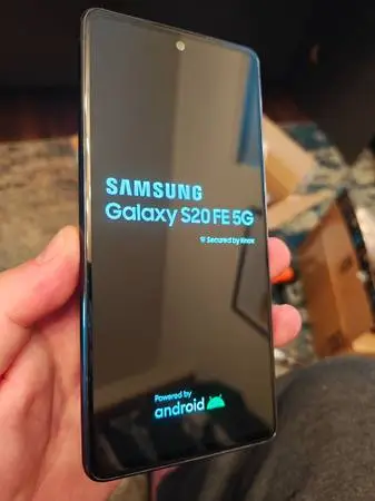 Sim Unlocked Samsung Galaxy s20 fe 128gb