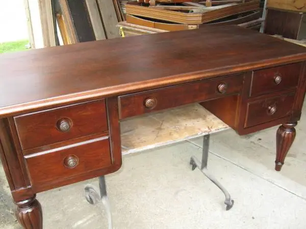 VINTAGE EXECUTIVE DESK