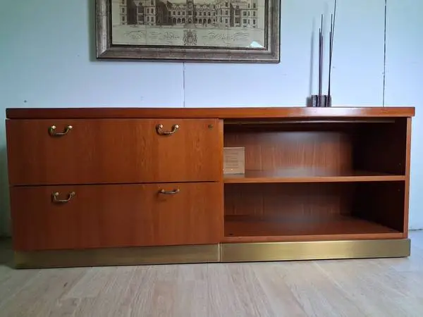 Mid century Knoll credenza with brass metal base