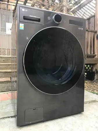 LG Large Capacity Ventless Washer/Dryer Combo All-in-One 5.0 cu. ft.