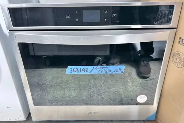 Whirlpool  WOS51EC0HS 5.0 Cu. Ft. Single Oven,  New Open Box 30 Inch