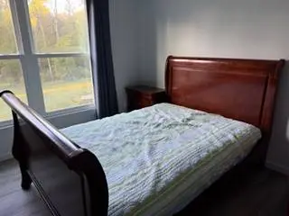 Bedroom set