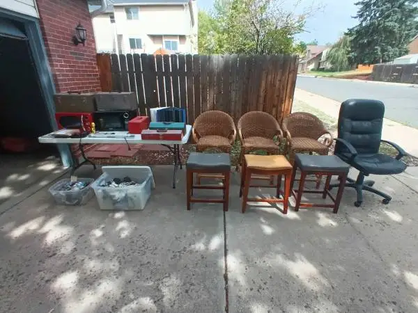 Toolboxes Microwaves Binders Wicker Chairs Bar Stools Castors Speakers