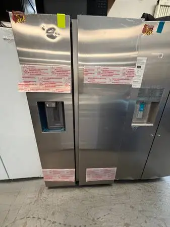 New samsung refrigerator