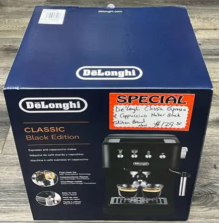 DeLongi Classic Espresso & Capuccino Maker Black Edition Brand New