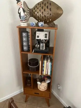Book case