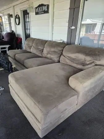 Sectional sofa