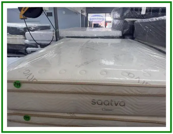 QUEEN SIZE SAATVA CLASSIC MATTRESS & BOX SPRING BED SET