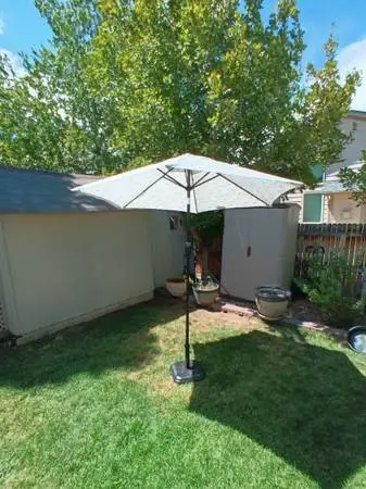 Outdoor Patio Umbrella Sun 90 Tall W Stand