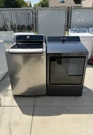 LG Washer&Dryer with Warranty