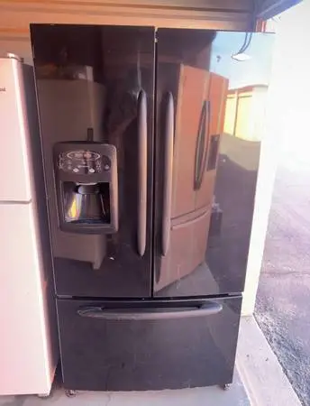 Black Maytag Refrigerator And Freezer