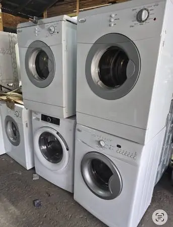 Whirlpool Electric Washer and Dryer Set