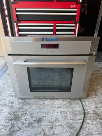 Wall oven