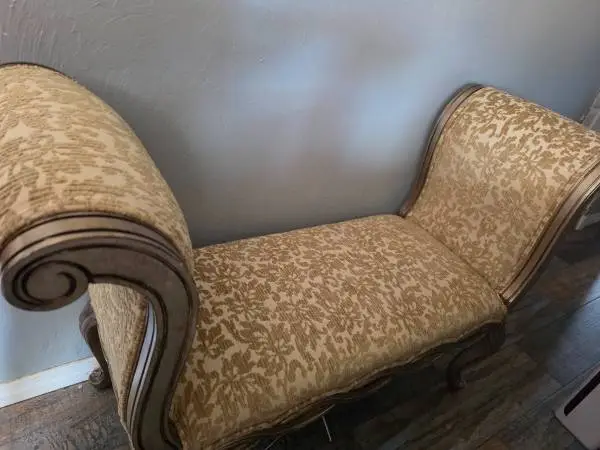 Chaise Bench