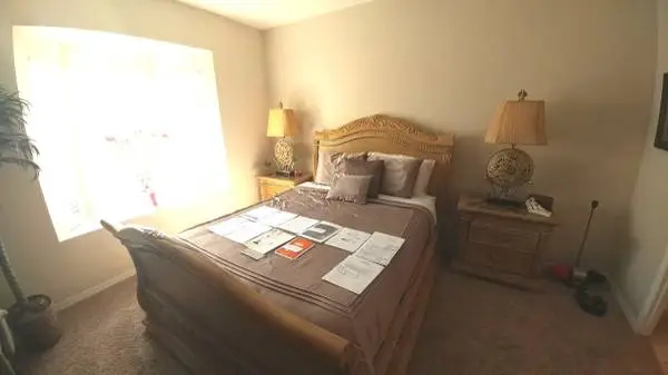 Queen Bedroom Suite (5+ pieces)