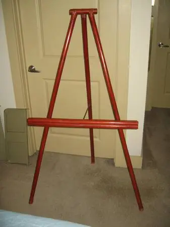FREESTANDING Floor EASEL, Locks in Place, Can be painted