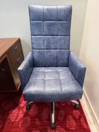 Hancock & Moore Logic High-Back Blue Croc-Embossed Leather Executive