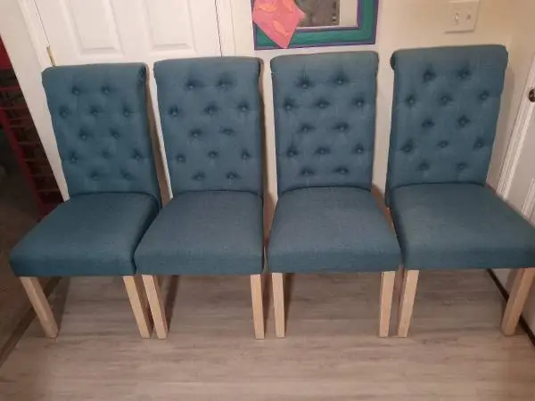 Price drop! Set of 4 Brand New Dining Chairs - staging furniture