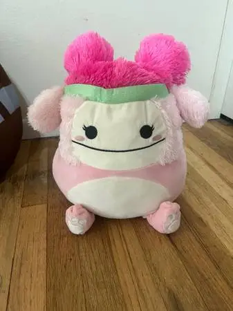 14” Zyan Big Foot Yeti Squishmallow