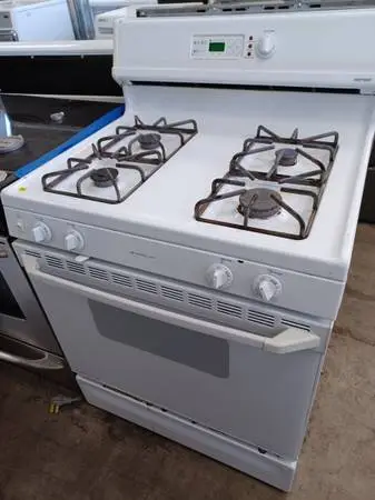 Hot Point White Gas Oven