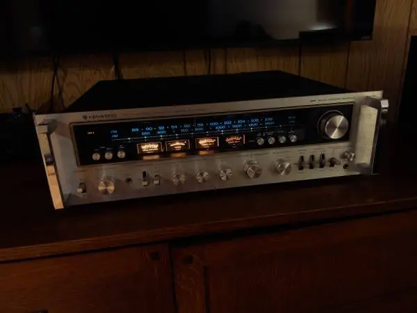 Kenwood KR-9600 Vintage Receiver - 160 Watts Nice Cosmetic Condition