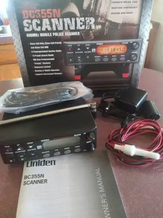Uniden Bearcat BC 355N