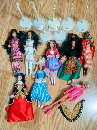 8) Barbie Doll SE Collection, Display Stands, 1990s (Great Condition)