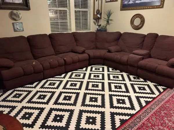 Sectional sofa (comes with covers) with 5 recliners and seating for 7