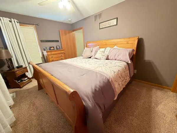 King bedroom set